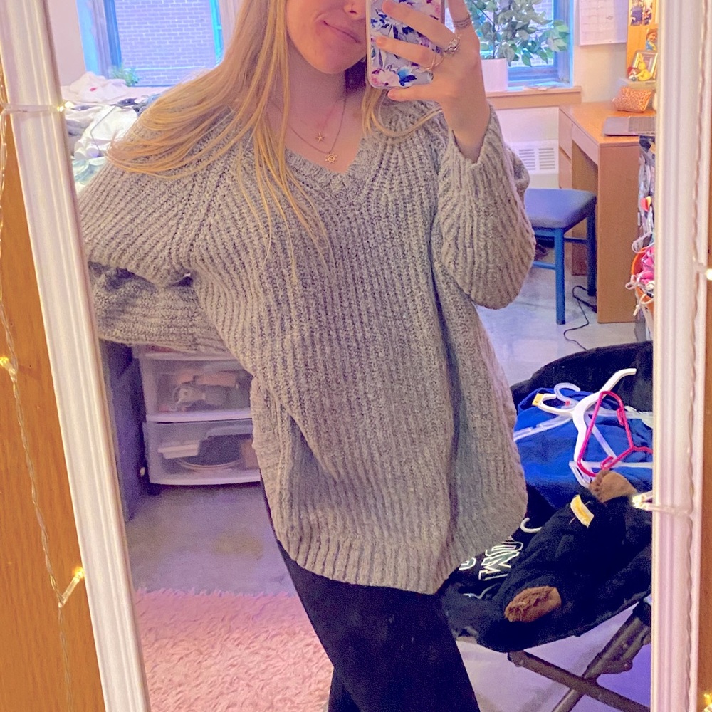 Oversized Cozy Grey Sweater🤍✨🕊